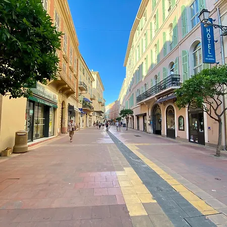 Rose 3- Climatisation-Centre Ville-Plage * Menton