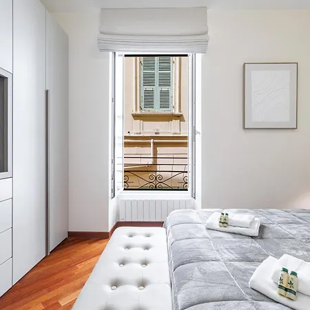 Apartman Rose 3- Climatisation-Centre Ville-Plage Menton