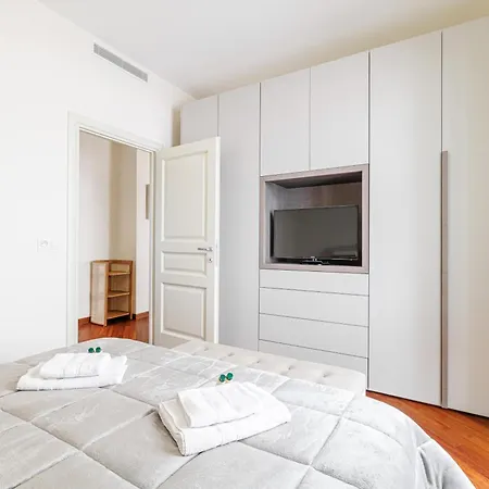 Rose 3- Climatisation-Centre Ville-Plage Apartman